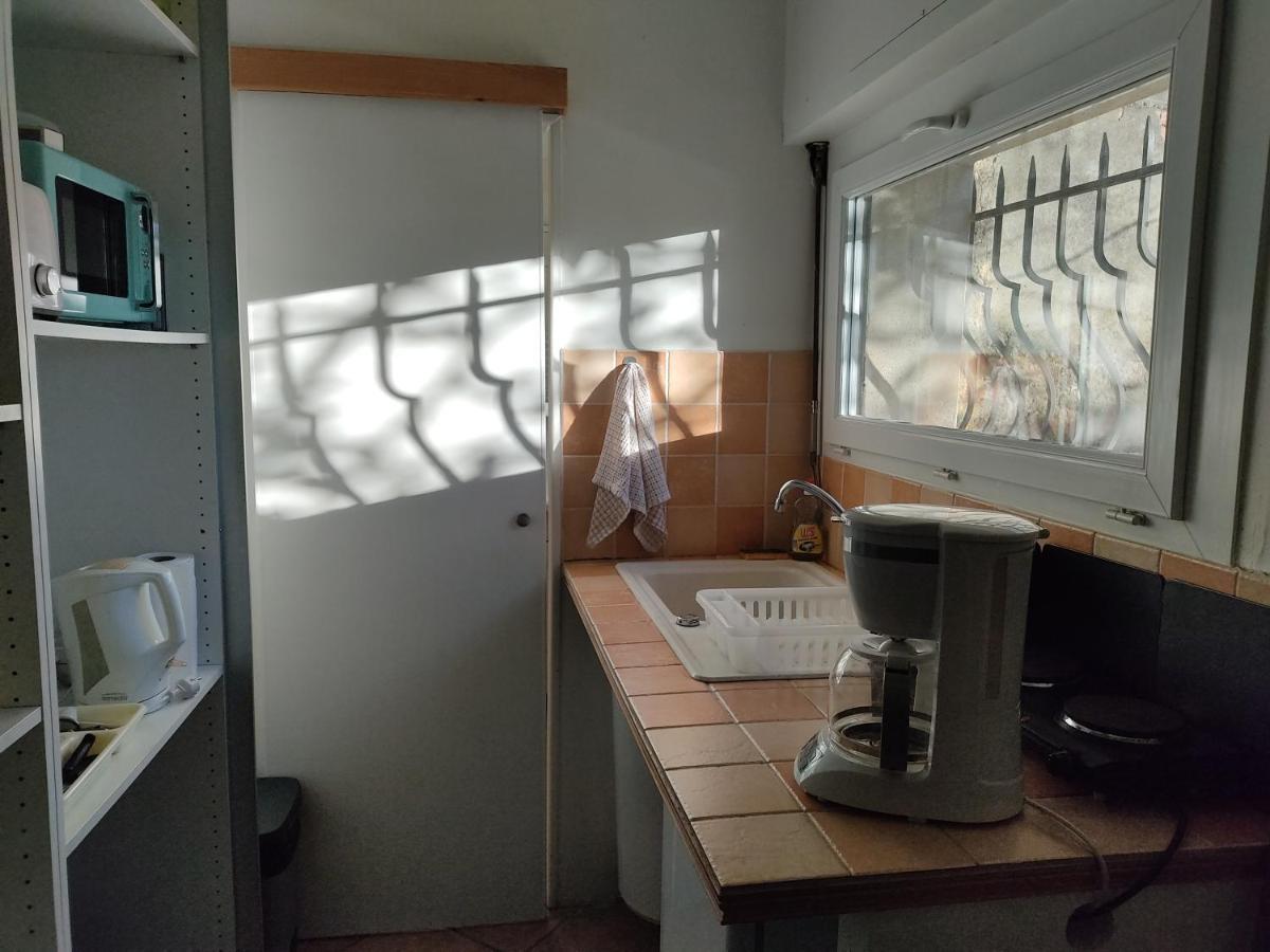 Chambre privée avec parking Nîmes Esterno foto